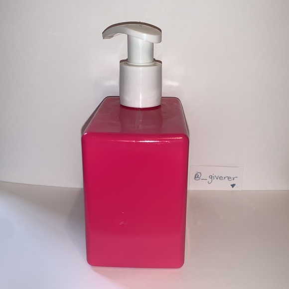 Fruity & Bright Drenched In PINK Super Soft Body Lotion Victoria’s Secret - Picture 2 of 8